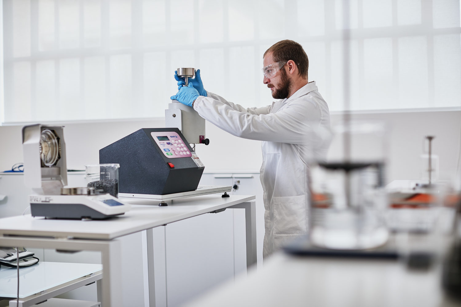 Reportage corporate laboratorio chimico